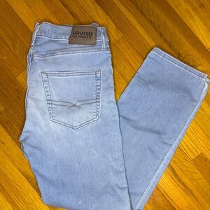 Signature Blue Straight Jeans Timeless Design